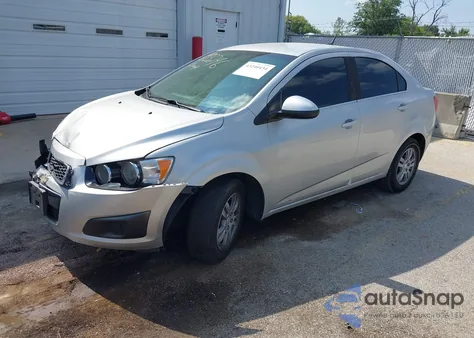 2014 Chevrolet Sonic Lt Auto из США, поврежденный, VIN 1G1JC5SH6E4135083